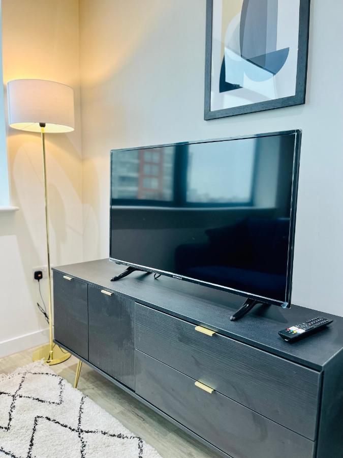 Stylish Studio Apartment Near To Old Trafford Stadium Manchester Eksteriør bilde
